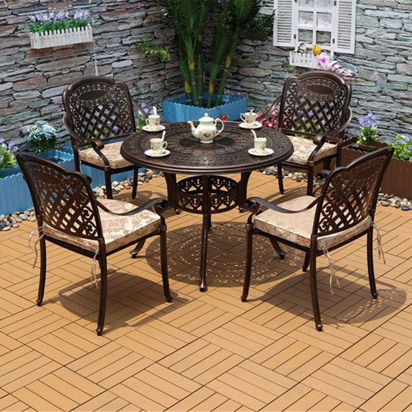Outdoor Garden Patio Furniture Outdoor Aluminum 4 Seat Big Round Table Waterproof Retro Garden Sets Cast Aluminium Wrought Table